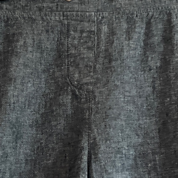 Talbots Linen Blue and White Flat Front Shorts with Embroidered Hem - Picture 9 of 11